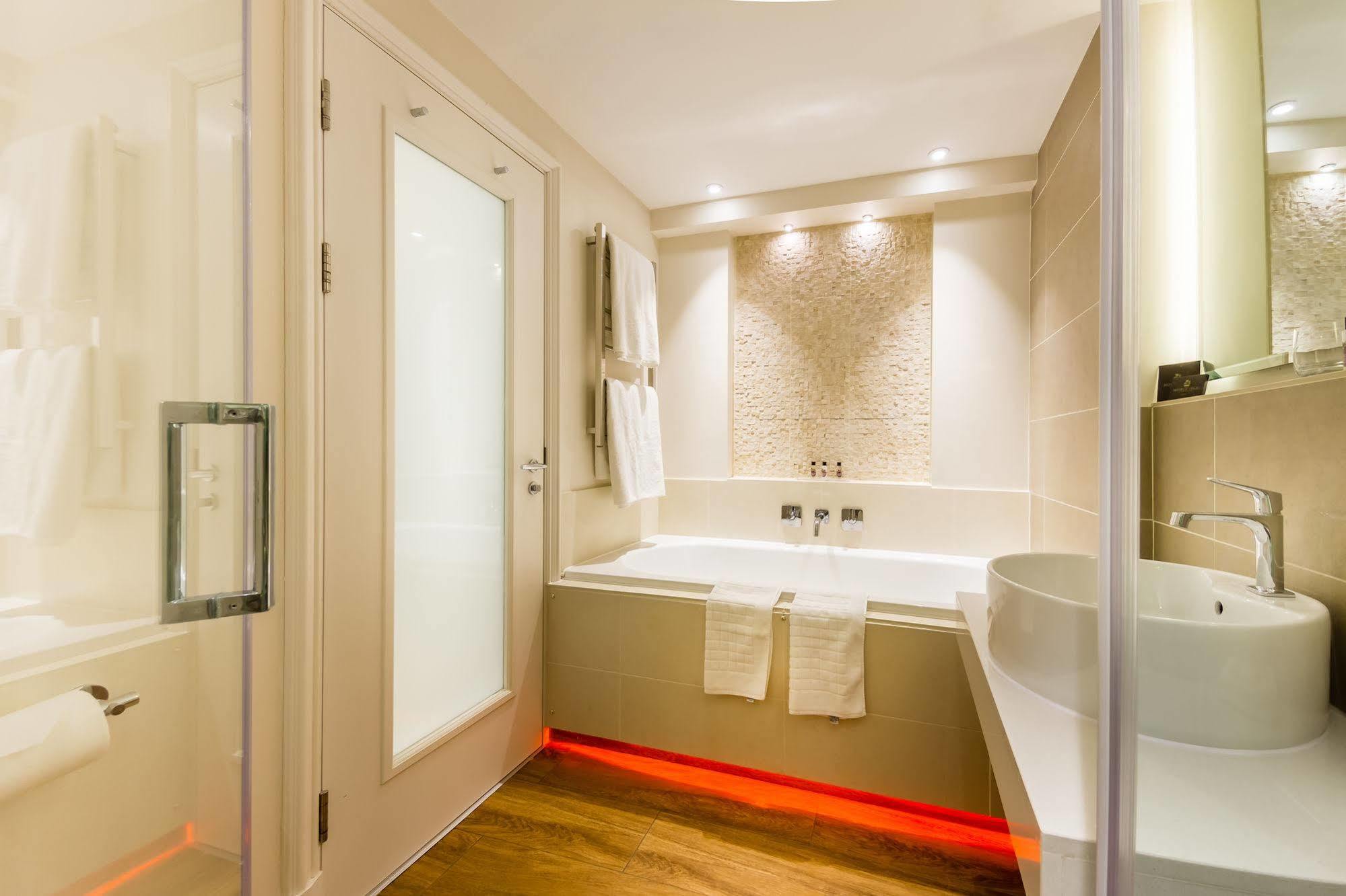 The Sands Hotel Маргит Экстерьер фото